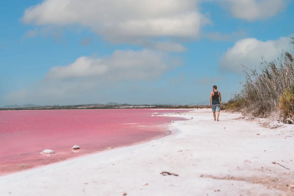 10 Best Places to Visit in World for Unforgettable Adventures 4 Harbour Island